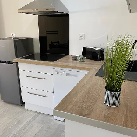 Résidence Rdv Avec La Lune - 1 Familial - Appt - Et 1 Avec Jacuzzi *