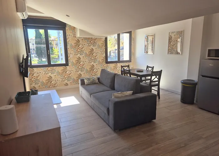 Apartman Spacieux T2, Charles Trenet Narbonne